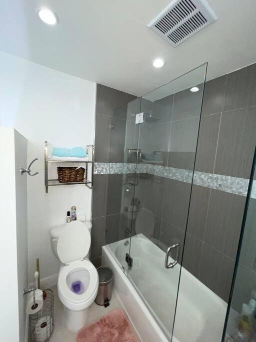 Modern Miami Oversized 3 Bedroom In Central Location Kültér fotó