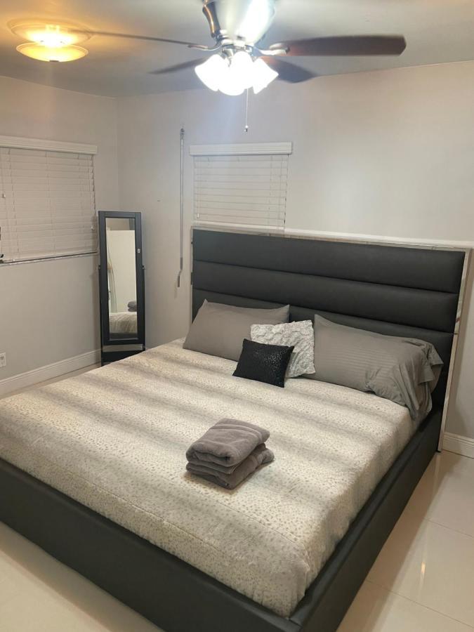 Modern Miami Oversized 3 Bedroom In Central Location Kültér fotó
