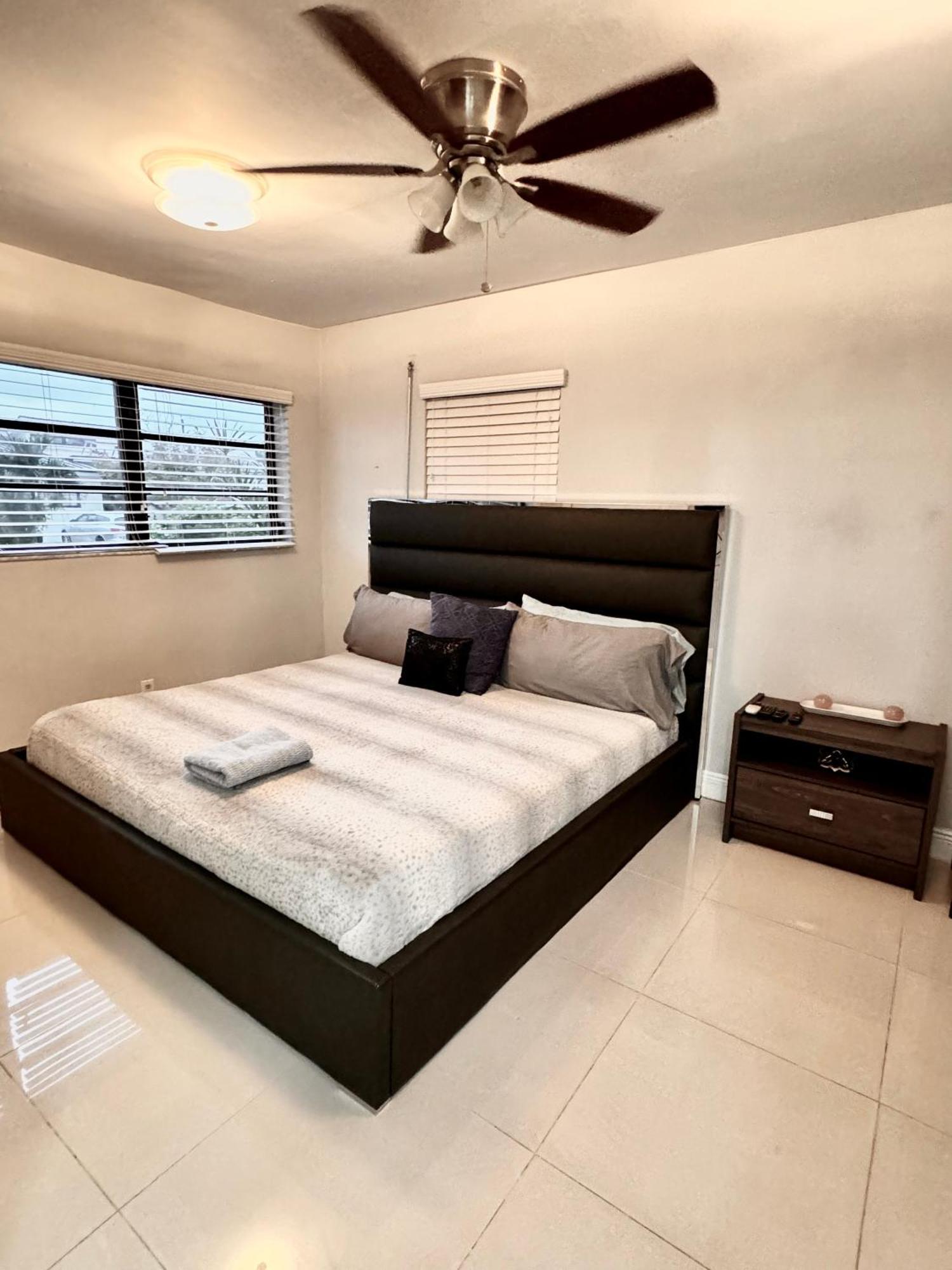Modern Miami Oversized 3 Bedroom In Central Location Kültér fotó