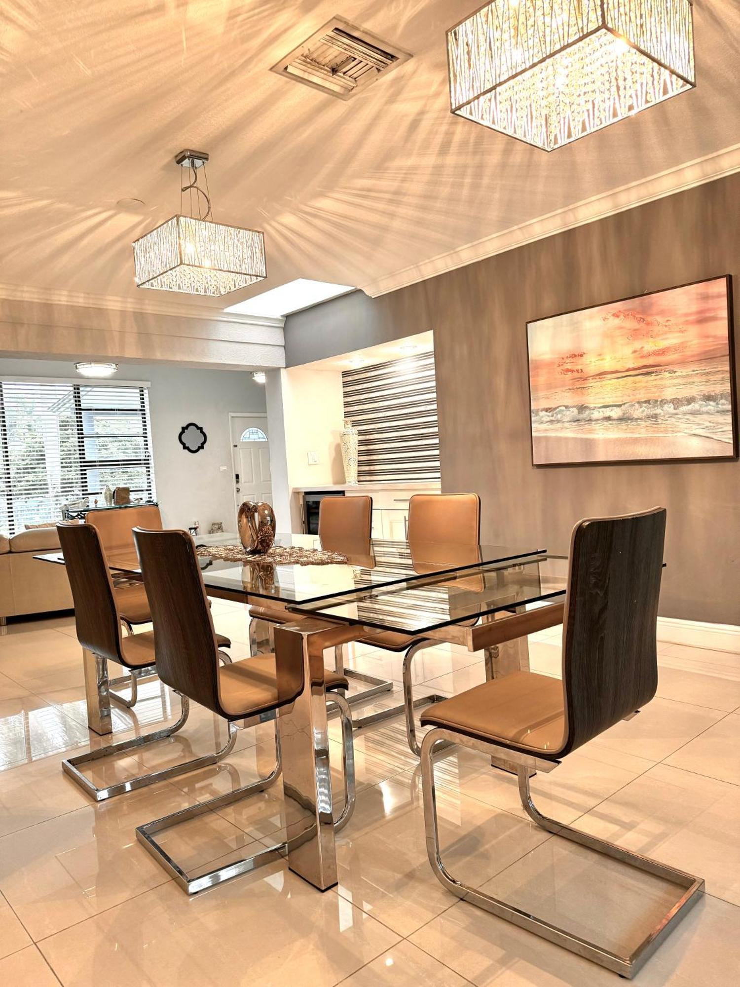 Modern Miami Oversized 3 Bedroom In Central Location Szoba fotó